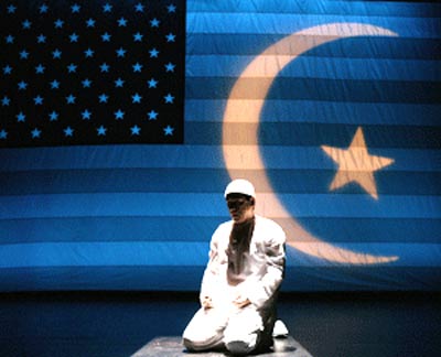 u1_muslim-image-intense-us-flag2