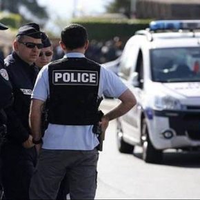 Γαλλία: 15χρονος φωνάζοντας «Αλλάχ Ουάκμπαρ» πυροβόλησε την καθηγήτριά&nbsp;του