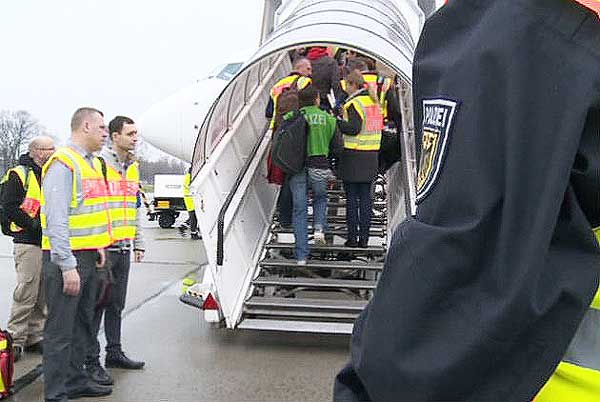 germany-migrants--600x402