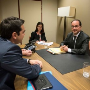 Σε ρυθμούς Ολάντ η Αθήνα με το βλέμμα σε&nbsp;χρέος-εργασιακά