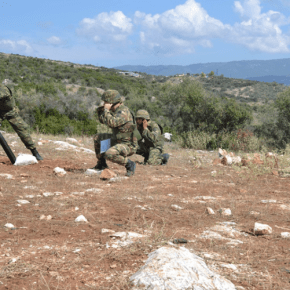 Πεζοναύτες και Πυροβολικό Άνοιξαν&nbsp;Πυρ…ΦΩΤΟΓΡΑΦΙΕΣ