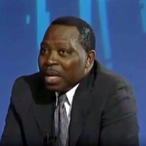 ΕΝΑΣ ΝΙΓΗΡΙΑΝΟΣ ΠΕΡΙΣΣΟΤΕΡΟ ΕΛΛΗΝΑΣ ΑΠΟ ΕΚΑΤΟΜΜΥΡΙΑ ΑΛΛΟΥΣ!&nbsp;(βίντεο)