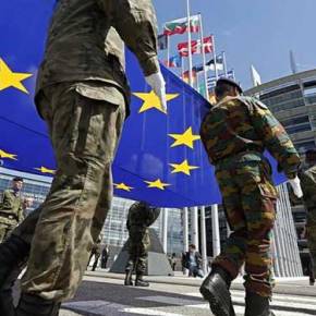 Η Γαλλία αποφάσισε να επικαλεστεί το Άρθρο 42 της Συνθήκης της&nbsp;ΕΕ