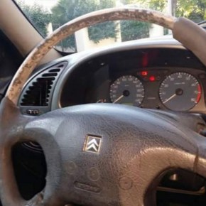 Αυτά κάνουν οι αλόγιστες περικοπές! Φωτογραφίες σοκ από περιπολικά της&nbsp;αστυνομίας!