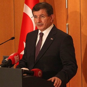 Τα μαζεύει ο Νταβούτογλου: “Γείτονας και φίλη η Ρωσία”, λέει&nbsp;τώρα