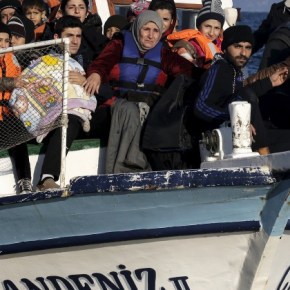 Ισλαμιστές υποδέχονται πρόσφυγες σε ελληνικά νησιά; Γιατί κινητοποιήθηκε σήμερα το&nbsp;ΥΠΕΘΑ