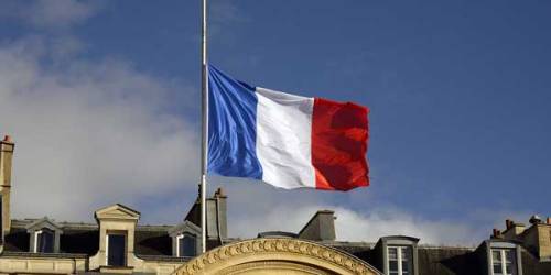 Recueillement-national-apres-le-drame-600x300