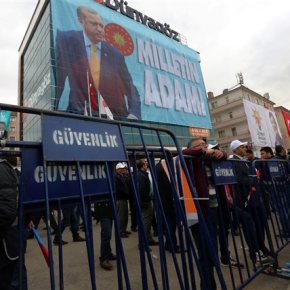 Τουρκία:Απόλυτα κυρίαρχος με 317 βουλeυτές ο Ερντογάν – Οριακά εντός βουλής το κουρδικό κόμμα&nbsp;-Ανανέωση.