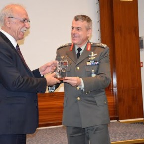 Επίσκεψη ΑΝΥΕΘΑ Δημήτρη Βίτσα στη&nbsp;Λάρισα