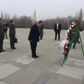 Στο Μνημείο Θυμάτων της Γενοκτονίας των Αρμενίων ο&nbsp;Καμμένος