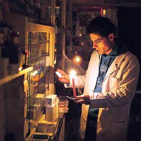 Η ΕΞ ΑΝΑΤΟΛΩΝ ΑΠΕΙΛΗ ΕΜΕΙΝΕ…ΧΩΡΙΣ&nbsp;ΡΕΥΜΑ