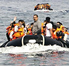 «ΕΙΔΙΚΕΣ» ΕΠΙΧΕΙΡΗΣΕΙΣ ΣΤΗΝ ΤΟΥΡΚΙΑ ΟΡΓΑΝΩΝΟΥΝ ΤΟΥΣ ΠΡΟΣΦΥΓΕΣ ΓΙΑ&nbsp;ΕΛΛΑΔΑ