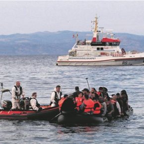 «Ευρωστρατός» με υπερεξουσίες Η νέα Frontex θα μπορεί να παρεμβαίνει δίχως αίτημα από κράτος μέλος και θα έχει το πάνω χέρι στον συντονισμό επιχειρήσεων οι οποίες μπορεί να είναι κοινές και με τρίτες&nbsp;χώρες