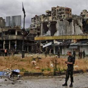 «ΠΑΣΗ ΔΥΝΑΜΕΙ» ΠΛΕΕΙ ΠΡΟΣ ΤΗΝ ΣΥΡΙΑ ΚΑΙ ΤΟ ΒΑΡΥ ΚΑΤΑΔΡΟΜΙΚΟ «VARYAG» – Μετά από 23.500 νεκρούς ο συριακός Στρατός ανακατέλαβε την Χομς από τους ισλαμιστές – Παραδόθηκαν σήμερα!&nbsp;–