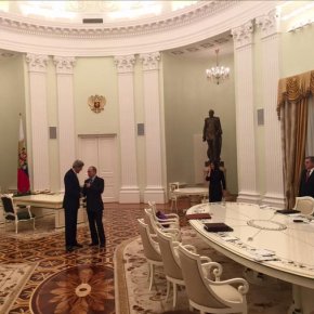 ΥΠΟΧΩΡΗΣΑΝ ΣΕ ΟΛΑ ΚΑΙ ΑΦΗΝΟΥΝ ΜΟΝΗ ΚΑΙ ΑΠΡΟΣΤΑΤΕΥΤΗ ΤΗΝ ΤΟΥΡΚΙΑ – O Β.Πούτιν «έσβησε» τον Τ.Κέρι: «Είσαι κουρασμένος, πρέπει να κοιμηθείς» – Οι ΗΠΑ δέχονται πλέον τον Μ.Άσαντ (φωτό, vid)&nbsp;–