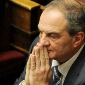 ΠΑΡΑΣΚΗΝΙΟ – ΕΚΛΟΓΕΣ ΣΤΗ ΝΔ! Ποιον υποψήφιο στηρίζει ο Κώστας Καραμανλής – Τι λέει στους συνεργάτες&nbsp;του!