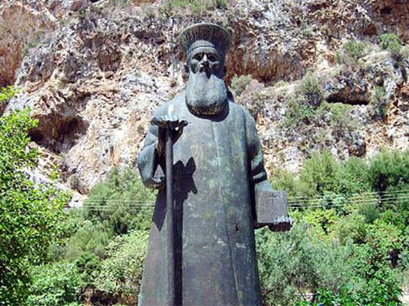 l2004_kosmas_aitolos.jpg588x441