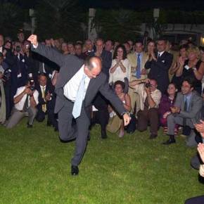 ΤΑ «ΛΕΒΕΝΤΙΚΑ» ΖΕΙΜΠΕΚΙΚΑ ΤΗΣ ΝΤΡΟΠΗΣ ΚΑΙ ΤΟΥ ΕΘΝΙΚΟΥ&nbsp;ΑΙΣΧΟΥΣ!