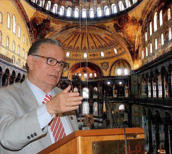 010.jpgSarantos-Kargakos-AGIA-SOFIA