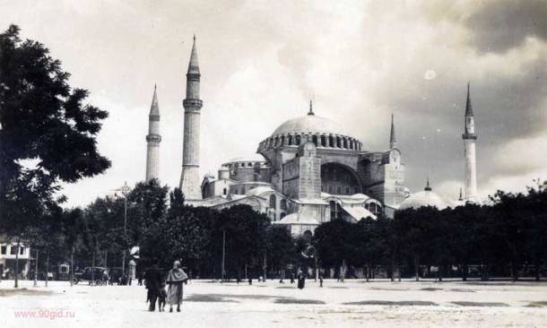 16-17-ANOIGMA-11.jpg712