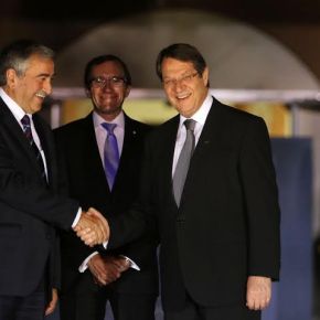 Αναστασιάδης: Πρέπει να ξεπεραστούν σημαντικές εκκρεμότητες, αλλά συμφωνήσαμε σε θέματα μεθοδολογίας -Συνάντηση Ν. Αναστασιάδη-Μ.&nbsp;Ακιντζί