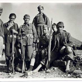 ΤΑ ΒΑΣΑΝΙΣΤΗΡΙΑ ΚΑΙ Η ΒΛΑΣΦΗΜΙΑ ΤΩΝ ΚΟΜΜΟΥΝΙΣΤΩΝ ΣΤΟΝ ΑΓΙΟ ΠΑΙΣΙΟ! “ΓΙΑΤΙ Ο ΑΔΕΡΦΟΣ ΣΟΥ ΕΙΝΑΙ ΜΕ ΤΟΝ ΖΕΡΒΑ;” – ΟΙ ΑΘΕΟΙ ΑΝΤΑΡΤΕΣ ΚΑΙ Η ΦΥΛΑΚΙΣΗ ΤΟΥ…&nbsp;(ΦΩΤΟ)