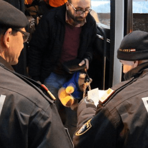 ΣΥΝΑΓΕΡΜΟΣ ΣΤΗΝ ΕΥΡΩΠΗ… Η Αυστρία Αναστέλλει τη Σένγκεν και Επιβάλλει τον Έλεγχο των Συνόρων για τους&nbsp;«Πρόσφυγες»