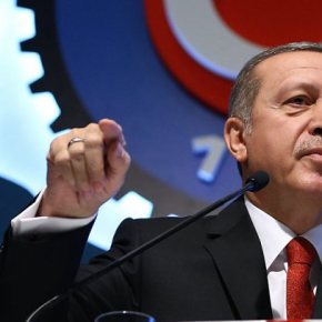 ΑΠΟΚΛΕΙΣΤΙΚΟ… Την Πρώτη Φορά ως Τραγωδία… Στη Συνέχεια ως&nbsp;Φάρσα