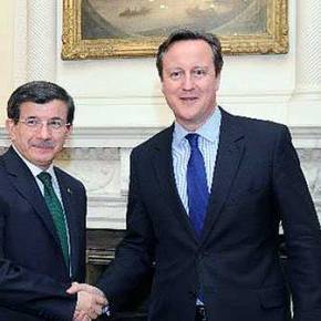 Συνάντηση Νταβούτογλου-Κάμερον στο Λονδίνο για το&nbsp;Κυπριακό