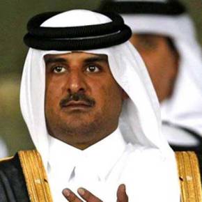 ΠΗΓΑΙΝΕΙ ΣΤΗΝ ΜΟΣΧΑ ΓΙΑ ΝΑ… «ΠΕΣΕΙ» ΣΤΑ ΠΟΔΙΑ ΤΟΥ&nbsp;ΠΟΥΤΙΝ!