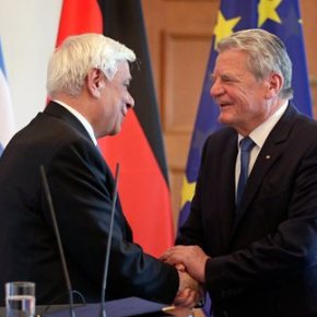 Στο Βερολίνο ο Παυλόπουλος: Εξαιρετικά αμφίβολης αποτελεσματικότητας η πολιτική αυστηρής λιτότητας Συναντήσεις με την πολιτειακή και πολιτική ηγεσία θα έχει ο Πρόεδρος της&nbsp;Δημοκρατίας