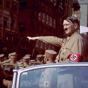 Χίτλερ: Μετά τα σχολεία επιστρέφει και στα&nbsp;βιβλιοπωλεία…