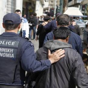 ΔΕΙΤΕ ΤΙ ΜΕΤΑΔΙΔΕΙ ΤΟ RIA NOVOSTI  Εξέγερση λαθρομεταναστών στην Κόρινθο: Εκαψαν κτίριο, πετροβόλησαν τους φύλακες και το μαθαίνουμε μέσω … Ρωσίας!&nbsp;–