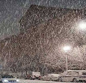 Ο ΧΙΟΝΙΑΣ ΣΑΡΩΝΕΙ ΤΗΝ ΑΤΤΙΚΗ: Δείτε που χιονίζει και πόσο θα κρατήσουν τα&nbsp;φαινόμενα!