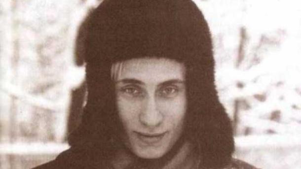 otan-o-poutin-sunelifthi-gia-kataskopeia-sti-smurni.w_l