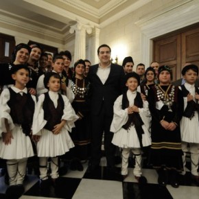 Ακόμη 5 χρόνια ανασυγκρότησης! Το μήνυμα Τσίπρα για το 2016 ακούγεται…τρομακτικό