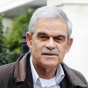 ΤΡΟΜΑΚΤΙΚΕΣ ΕΥΘΥΝΕΣ ΤΗΣ ΗΓΕΣΙΑΣ ΤΗΣ ΕΛΑΣ ΓΙΑ ΤΟ ΜΠΑΧΑΛΟ ΜΕ ΤΟΝ ΑΛΒΑΝΟ ΜΑΚΕΛΑΡΗ ΠΟΥ ΚΡΑΤΟΥΣΕ ΟΜΗΡΟ ΤΟ 4ΧΡΟΝΟ ΠΑΙΔΙ ΤΟΥ ΕΠΙ 18&nbsp;ΜΕΡΕΣ.