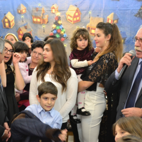 Γλέντι στην ΕΛΔΥΚ για το νέο χρόνο παρουσία του ΑΝΥΕΘΑ Δημήτρη&nbsp;Βίτσα