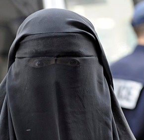 Σύλληψη γυναίκας ύποπτης για τζιχάντ στην&nbsp;Αλεξανδρούπολη