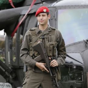 Έτοιμη η Βιέννη να συμμετάσχει σε πολιτικο-στρατιωτική αποστολή της ΕΕ στην&nbsp;Ελλάδα