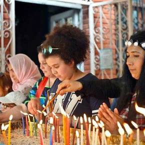 ΟΙ ΟΡΘΟΔΟΞΕΥΟΝΤΕΣ ΤΟΥΡΚΟΙ ΚΑΙ ΟΙ ΑΘΕΪΖΟΝΤΕΣ&nbsp;ΕΛΛΗΝΕΣ