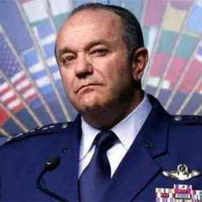 ΑΝ ΧΡΕΙΑΣΤΕΙ ΘΑ… ΕΠΙΤΕΘΟΥΜΕ ΣΤΗΝ&nbsp;ΡΩΣΙΑ!!!