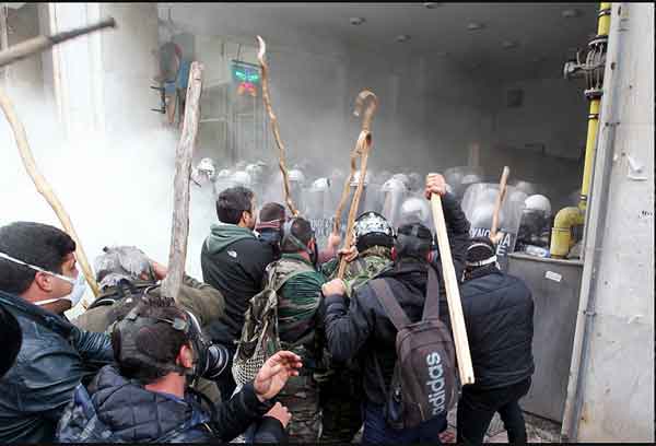 ceb5cf80ceafceb8ceb5cf83ceb7-c