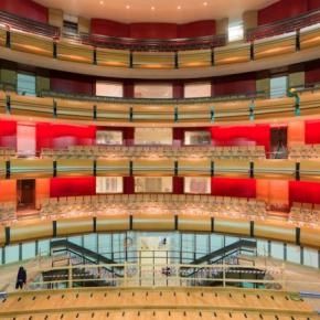 Λυρική και Βιβλιοθήκη: Πρώτες εικόνες του μεγάλου έργου Η παρουσίαση της μεγάλης δωρεάς των 600 εκατ. ευρώ του Ιδρύματος Σταύρος Νιάρχος. Ξενάγηση στα κτήρια της Εθνικής Βιβλιοθήκης και της Λυρικής&nbsp;Σκηνής.