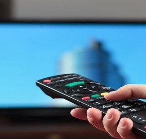 ΕΠΙΣΗΜΗ ΑΠΟΦΑΣΗ: Μόνο 4 τηλεοπτικά κανάλια θα πάρουν άδεια πανελλαδικής&nbsp;εμβέλειας