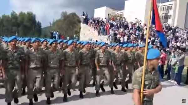 Turkish-Soldiers-Chant-ISIS----Takbir,-Allah-u-Abkar----Kill-Kurds-&-Kill-Armenian-