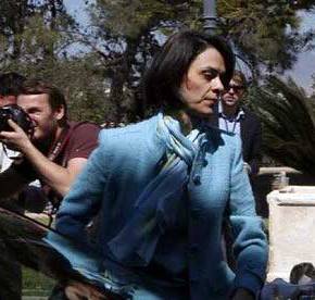 ΒΟΜΒΑ ΑΠΟ ΤΟ ΚΟΥΑΡΤΕΤΟ: «Δεν θα γυρίσουμε στην Αθήνα χωρίς νέα&nbsp;μέτρα»