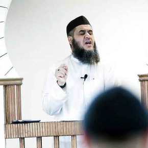 ΙΜΑΜΗΣ ΑΠΟ…ΔΑΝΙΑ : ΛΙΘΟΒΟΛΙΣΜΟΣ ΜΕΧΡΙ ΘΑΝΑΤΟΥ ΣΤΟΥΣ ΑΠΙΣΤΟΥΣ!&nbsp;(βίντεο)