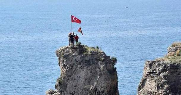 Ο-βράχος-του-Παπά