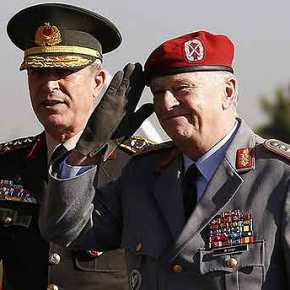 ΤΙ ΓΥΡΕΥΕ ΣΤΟ ΒΕΡΟΛΙΝΟ Ο ΤΟΥΡΚΟΣ ΑΡΧΙΣΤΡΑΤΗΓΟΣ&nbsp;;;;